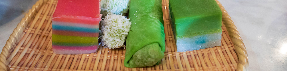 Kueh from Chong Wen Ge Cafe