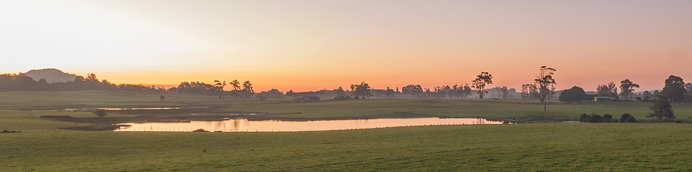 Sunset over a private reservoir in Barrington, Tasmania